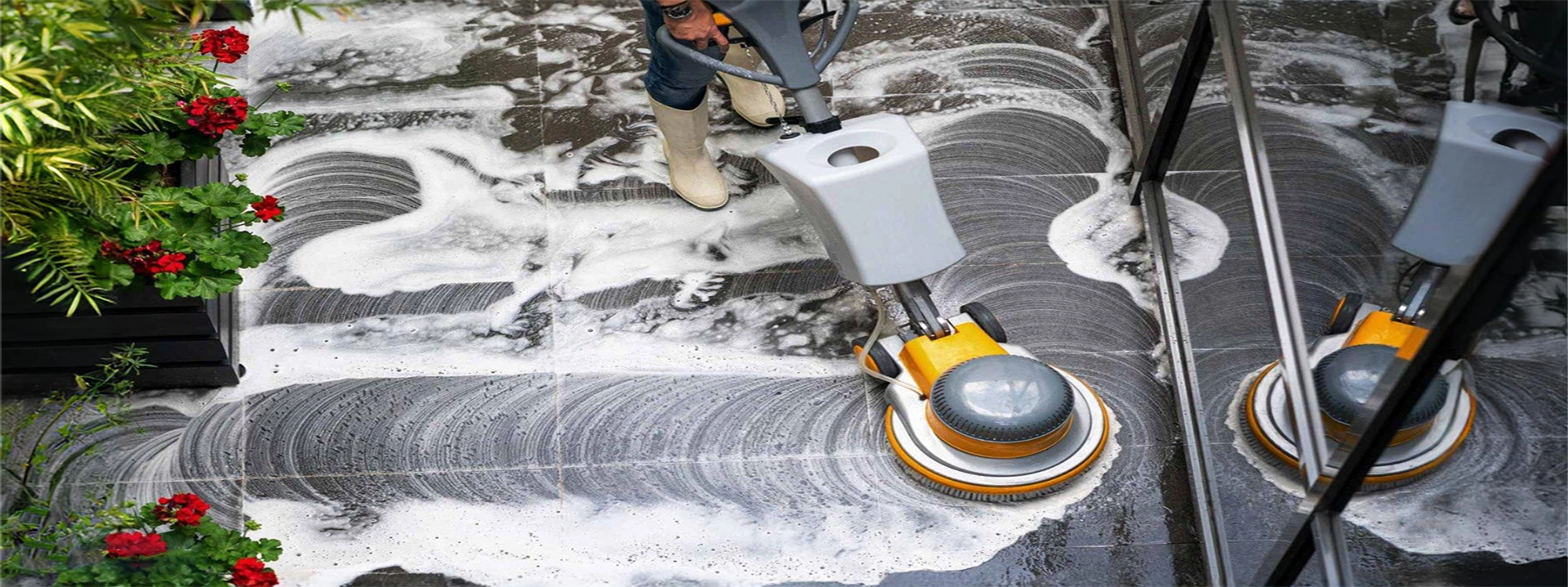 Expert marble polishing Slider